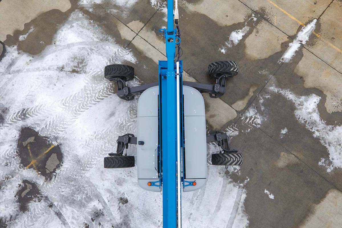 Genie® ZX®-135/70 Self-Propelled Articulated Boom Lift Re-Rent 